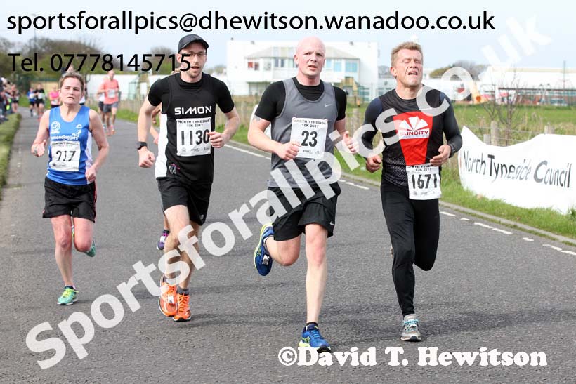 North Tyneside 10k Road Race, Whitley Bay. Photo: David T. Hewitson/Sports for All Pics